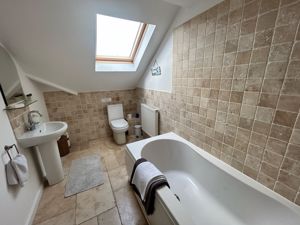 Photo 36- click for photo gallery